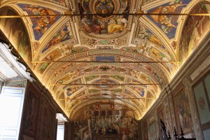 Just another gorgeous ceiling.